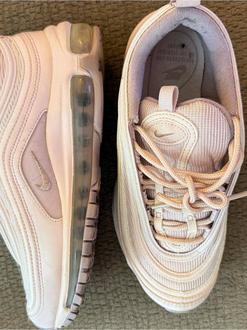 Nike Pink Textile Sneaker Interior Label Detail